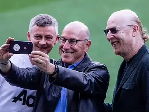 Không phải Ole, chuyên gia chỉ ra 2 nhân vật khiến Man United sa sút