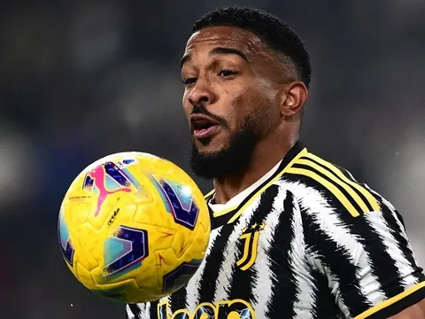 Mục tiêu hậu vệ của M.U: Thắng 100% không chiến, 12 đường chuyền dài