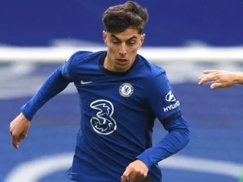 Glenn Hoddle chỉ Lampard cách dùng Havertz
