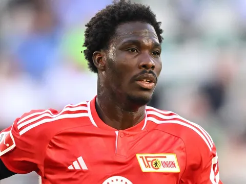 CHÍNH THỨC: Chelsea triệu hồi tiền đạo sớm hơn dự kiến