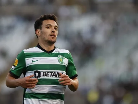 Ghi siêu phẩm vào lưới Ramsdale, sao Bồ trở thành hàng hot EPL