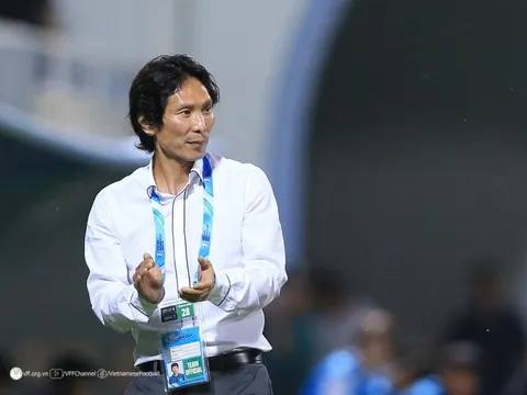 Đòi lương khủng, HLV Gong Oh-kyun khiến các CLB V-League lắc đầu