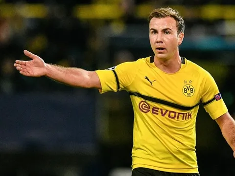 3 ngôi sao từng quay lưng với Dortmund