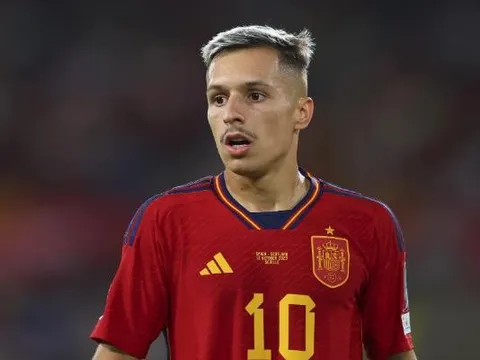 Granada đồng ý để trụ cột đến Bayern Munich