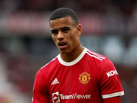 Man Utd hét giá, Barcelona, Real đồng loạt rút lui