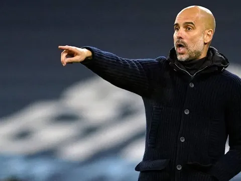 Guardiola cáu với các phóng viên vì Haaland