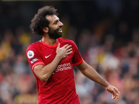 Guardiola có thể tìm ra giải pháp hậu vệ trái để phong toả Salah?