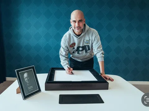 Guardiola, Klopp cùng có mặt ở đại bản doanh Man Utd