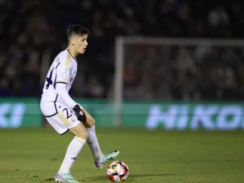 Ancelotti nói thẳng về màn ra mắt của thần đồng Real Madrid