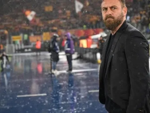 De Rossi từ chối đóng vai nạn nhân của Mourinho