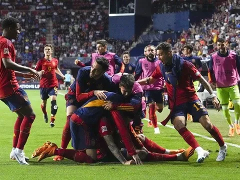 Hạ gục Italia, Tây Ban Nha giành vé vào CK Nations League