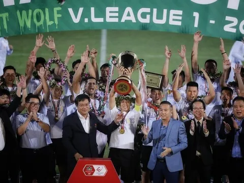 Hà Nội đăng quang; Sài Gòn chưa xuống hạng