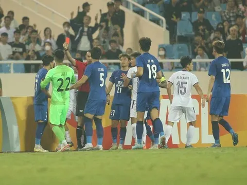 Báo Trung Quốc xấu hổ vì cầu thủ đội nhà; Tuấn Hải 'chung mâm' với Ronaldo