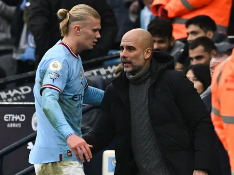 Wright-Phillips nêu điều Man City vẫn đang cố gắng làm với Haaland