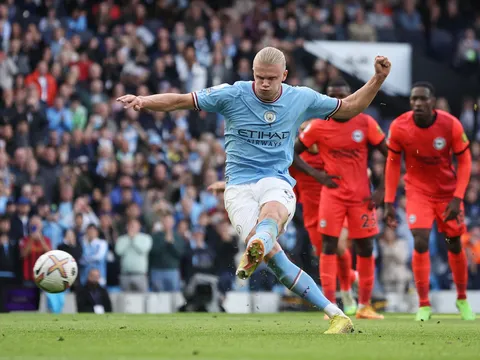 Haaland quá mạnh với 17 bàn/11 trận, Man City phả hơi nóng vào Arsenal