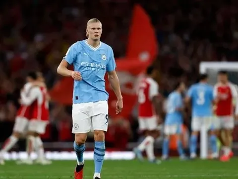 Haaland toát hết mồ hôi vì đụng phải khắc tinh tại Premier League