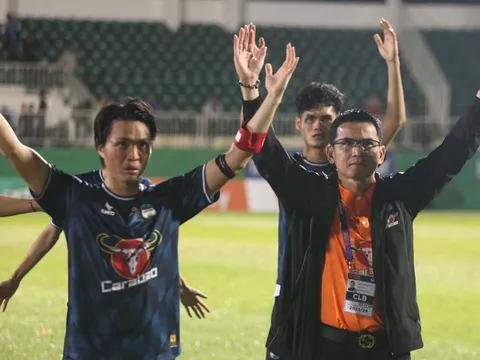 HLV Kiatisuk Senamuang tiếc nuối 1 điều ở HAGL