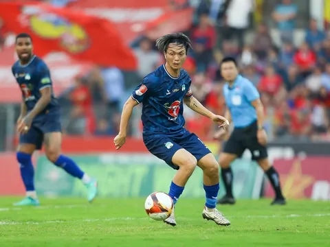 Tuấn Anh chấn thương, HAGL chìm sâu đáy bảng sau chung kết ngược