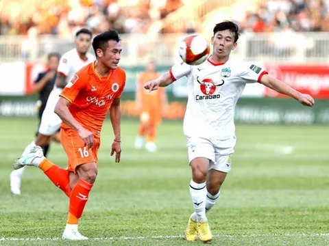 Phép thuật của Kiatisuk khiến HAGL thật kỳ lạ