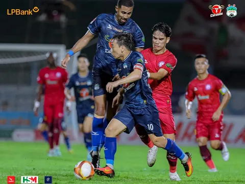 "HAGL giờ đâu đủ sức đè ngửa đối thủ ra để đá"