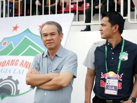 HAGL thua TPHCM, Kiatisuk phát biểu gây chú ý