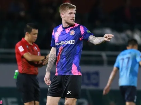 Hai ngoại binh CLB Sài Gòn đình công?