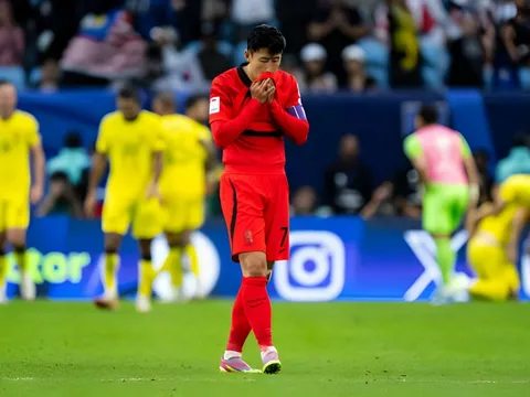 Hàn Quốc của Klinsmann “mong manh” trước gió lớn