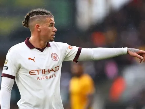 Hàng thải Man City 'đắt hàng như tôm tươi'