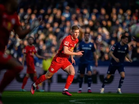 Hành động khiến Barca cuống cuồng