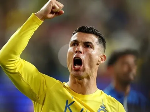Hành động tục tĩu của Ronaldo