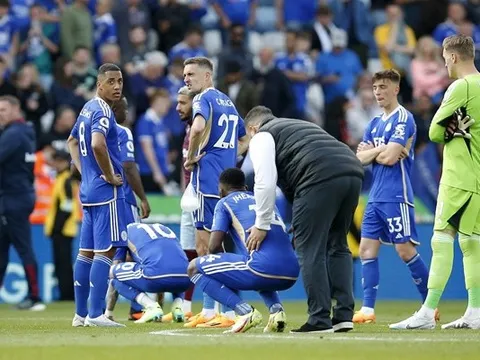 Hành trình lụn bại của Leicester diễn ra thế nào