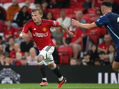 Học Garnacho, sao mai sẵn sàng ra mắt đội một Man Utd