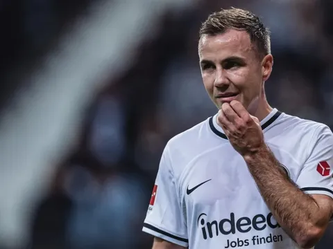 Hansi Flick giải đáp quyết định gây tranh cãi với Gotze