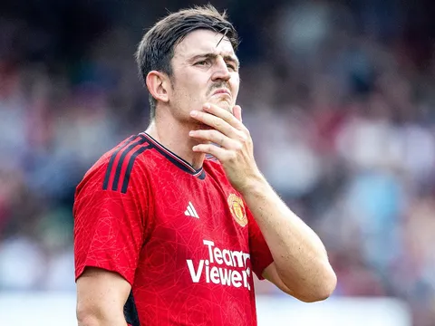 Luke Edwards: Maguire nên rời môi trường độc hại ở M.U