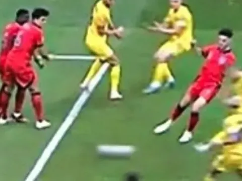 Harry Maguire hết cứu