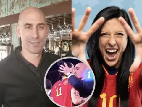 Hậu màn cưỡng hôn, nữ cầu thủ lên tiếng bảo vệ chủ tịch LĐBĐ TBN