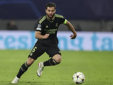 Hậu vệ Real Madrid sắp đoàn tụ với Jose Mourinho