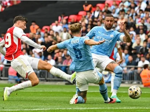 Paul Brown: Havertz không phù hợp với vị trí tiền đạo, số 9 ảo