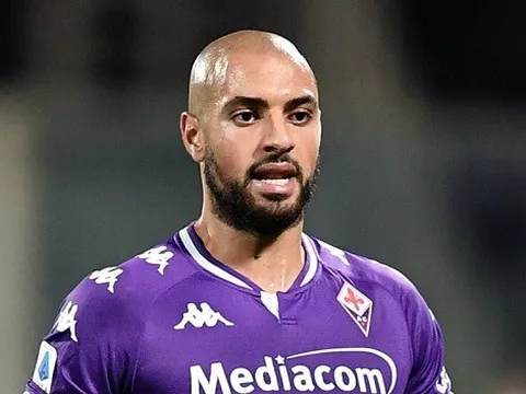 Hé lộ bằng chứng Amrabat đã đến Anh