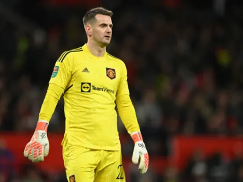Ra mắt thuận lợi, Tom Heaton gửi lời nhắn đến Ten Hag