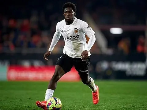 Here we go! Milan đón tân binh thứ 8, giá 20 triệu