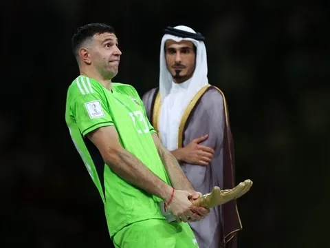 Martinez: Messi khuyên tôi không nên ăn mừng như vậy