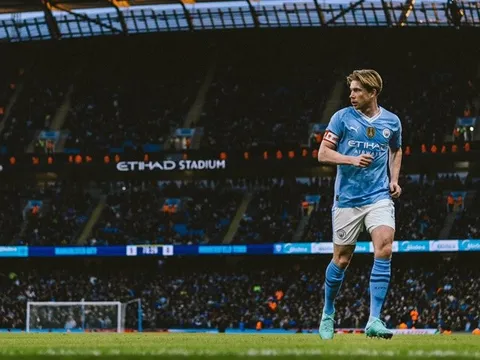 Hình ảnh khiến cả Premier League run sợ xuất hiện