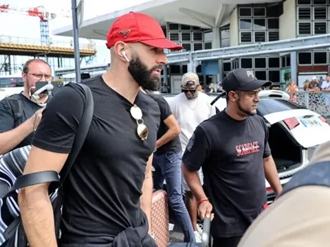 Hình ảnh về Benzema chấm dứt tin đồn thất thiệt