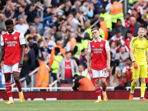 Hình ảnh xát muối Arsenal