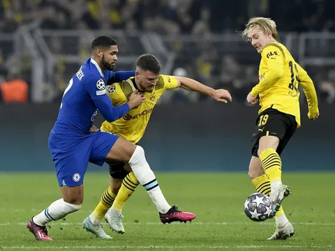 Vì sao các đại diện Anh suy yếu tại Champions League?