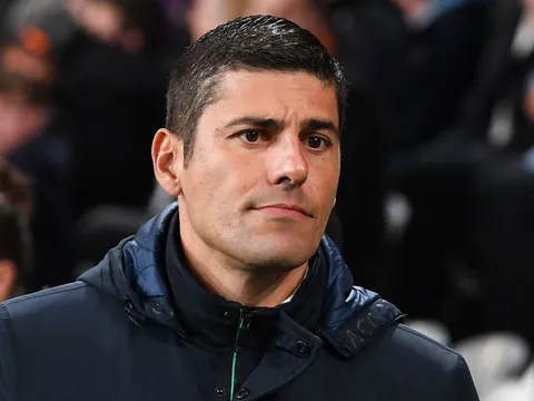 HLV Bồ Đào Nha cảnh giác 4 cầu thủ Việt Nam