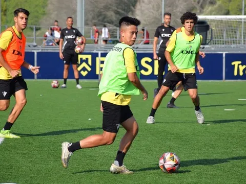 HLV Cadiz khen Vĩnh Nguyên; Báo Indo ganh tị Việt Nam