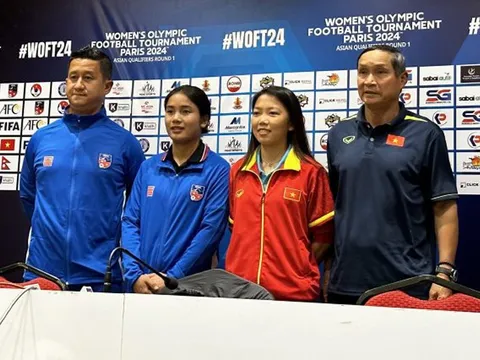 HLV Mai Đức Chung: Tuyển nữ Việt Nam đến Nepal không phải để dạo chơi