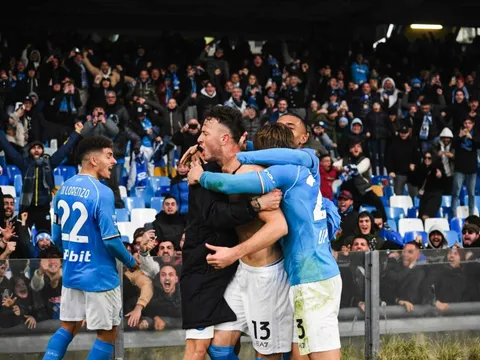 HLV Napoli: “Đội bóng đã tìm lại thói quen chiến thắng”